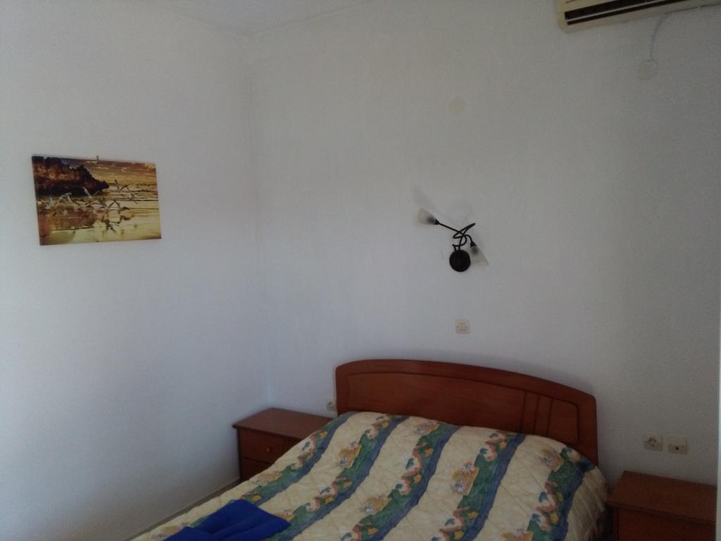 Thea Studios Kalamakia Dış mekan fotoğraf