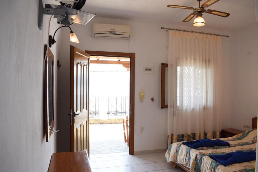 Thea Studios Kalamakia Dış mekan fotoğraf